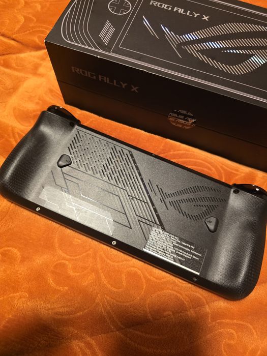 Vendo ASUS ROG Ally X (2024)