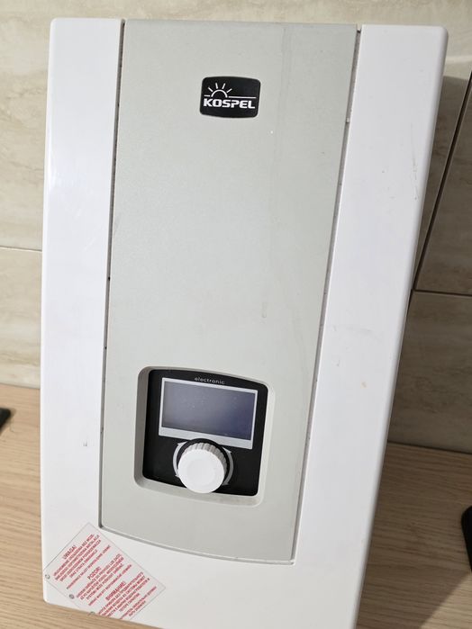 Przepływowy podgrzewacz wody kospel 21kw 24kw