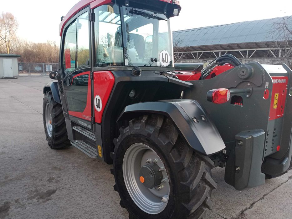 Телескопічний навантажувач WEIDEMANN T9535