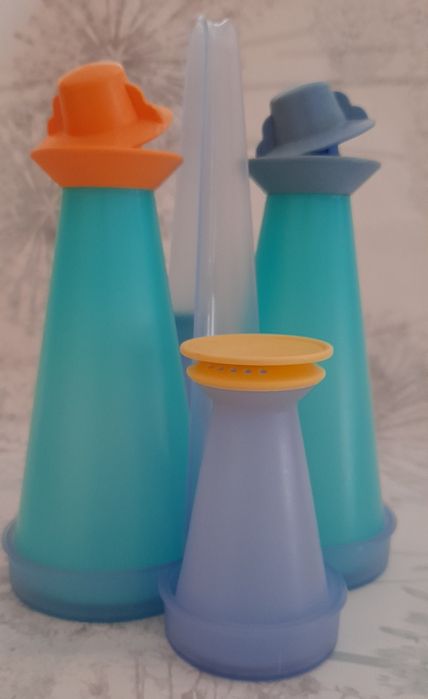 Tupperware Condiment Set441772834879580163