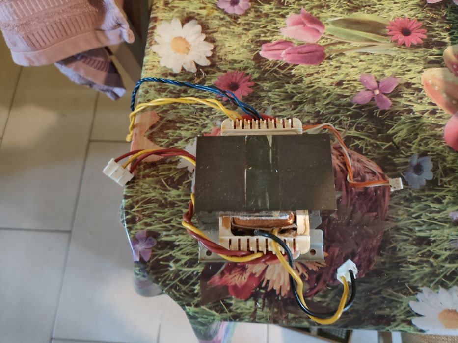 Sprzedam transformator do amplitunera pionieer vsx
