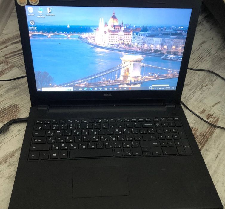 Продаю ноутбук DELL б/у