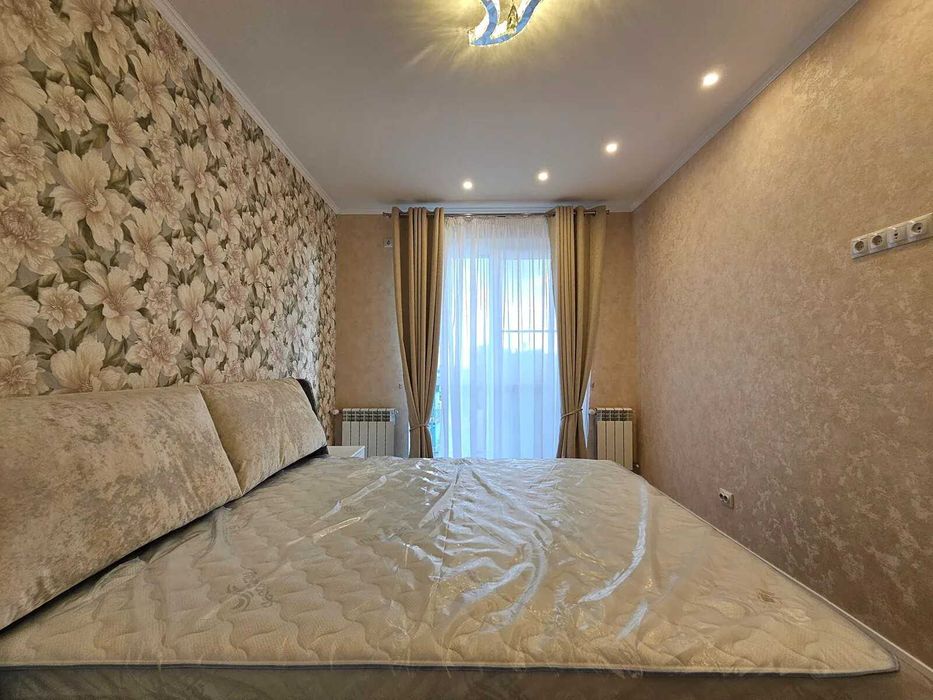 3-кім з ремонтом в центрі поруч з парком