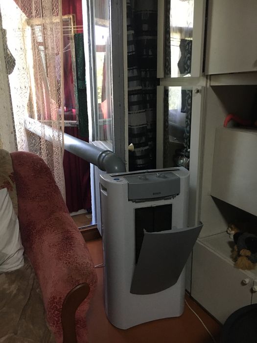 Продам напольній кондиционер