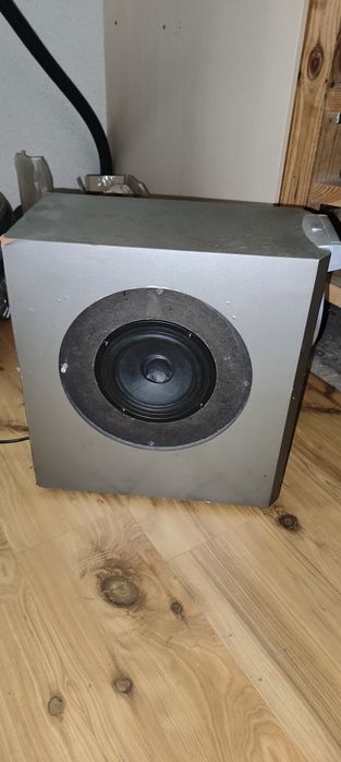 Продам музыкальные колонки + сабвуфер активный