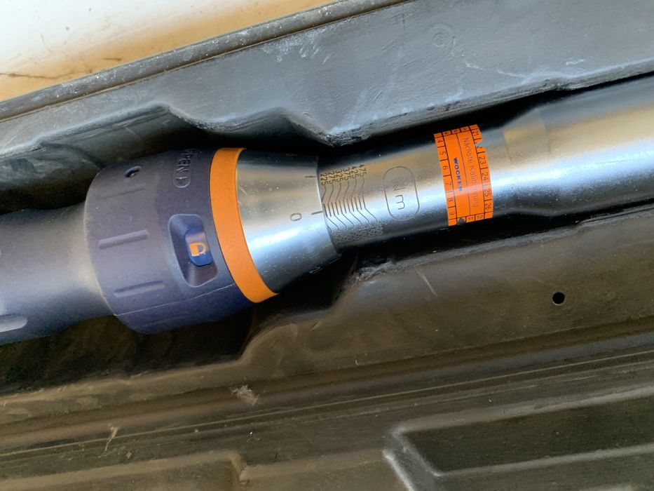 Динанометричний ключ Garant