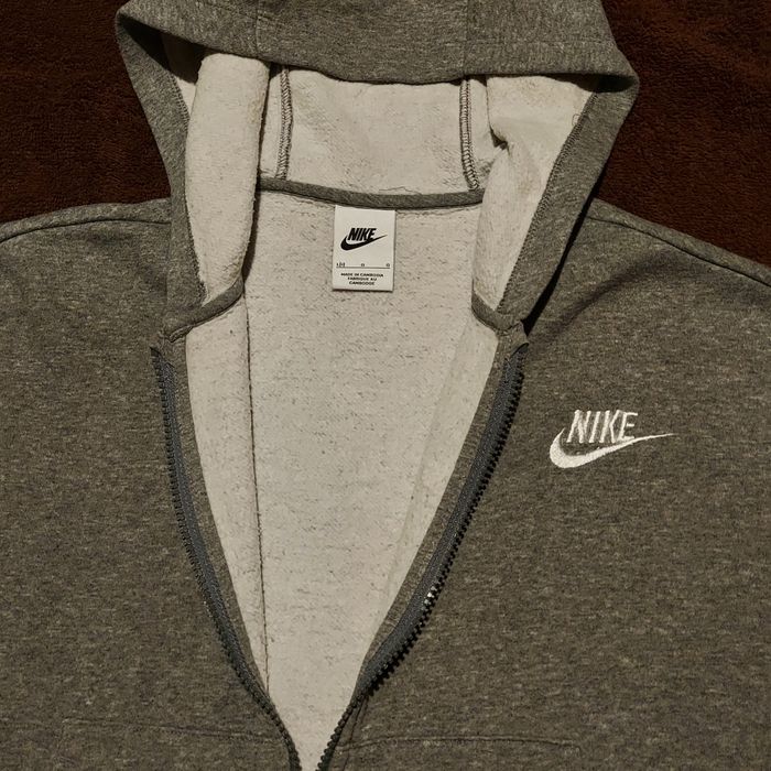 Кофта на молнии "NIKE" 10-12лет