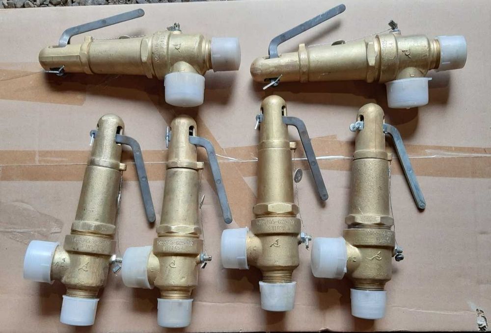 Клапан запобіжний УФ 55105 (17Б5бк)