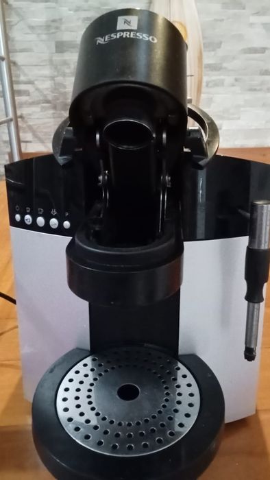 Máquina café Nespresso JURA N90