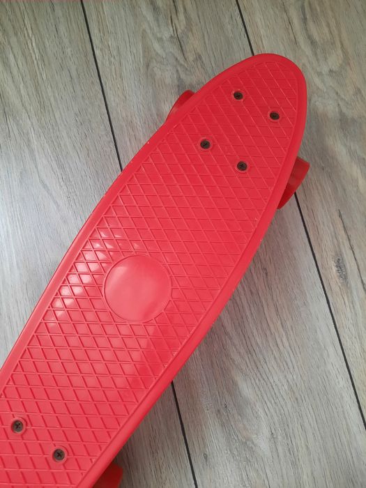 Пеніборд, скейт.