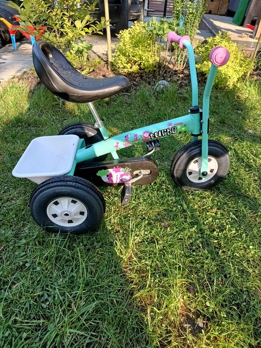 Rowerek dziecięcy trójkołowy turbo