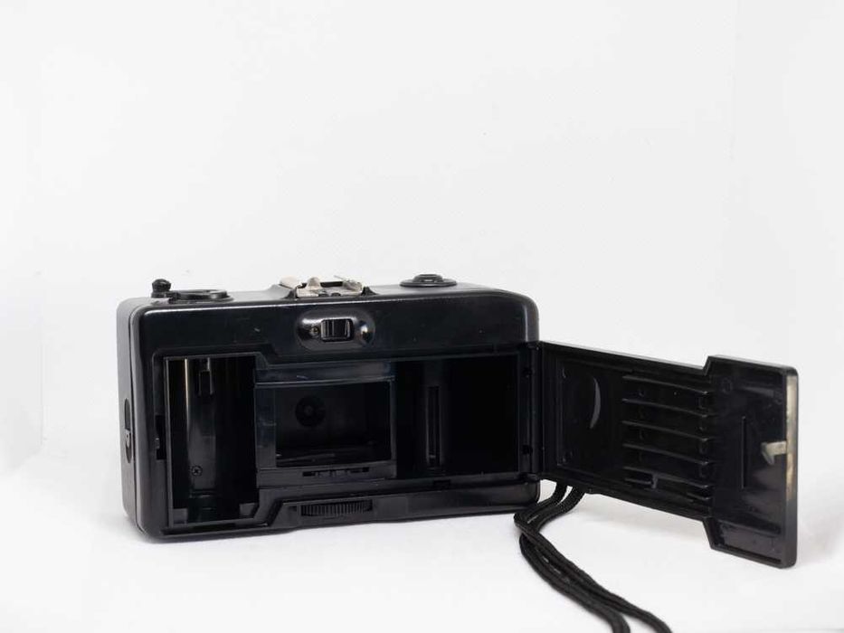 Máquina fotográfica analógica Charman PC-606 35mm Free Focus (ler)