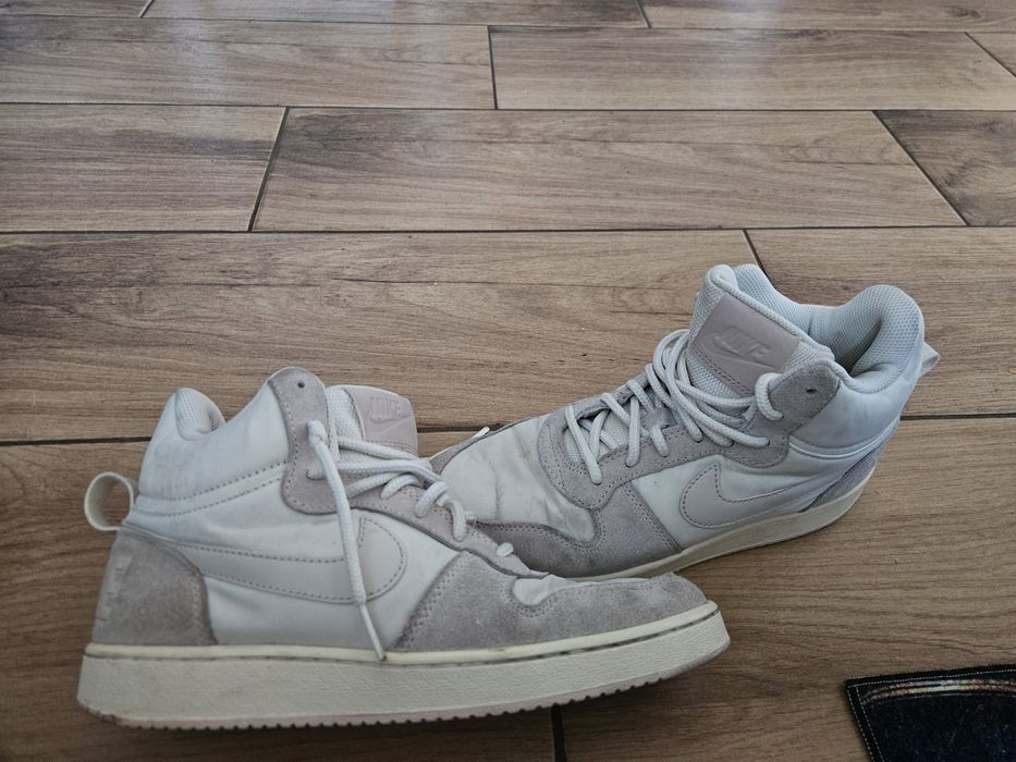 Buty Nike Court Borough Mid Prem 39