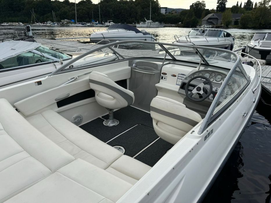 Łódz Motorowa Bayliner 652 Diesel 120 koni Motorówka