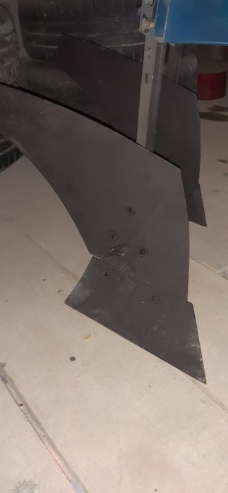 Плуг мототрактор