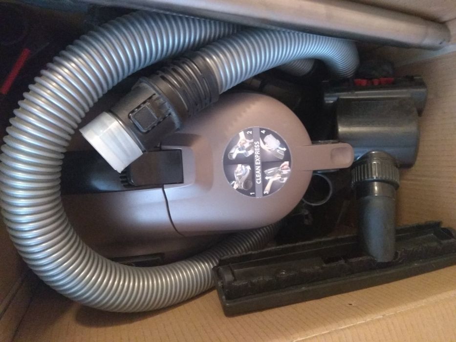 Продам пылесос ровента