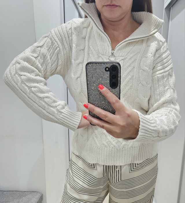 Kremowy sweter Primark m splot warkocz stójka zamek
