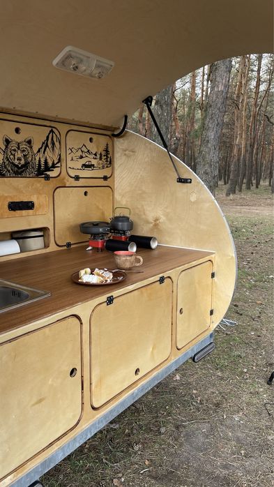 Причіп капля, кемпер, автобудинок, прицеп капля, teardrop camper