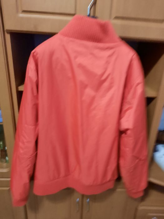 Куртки весна осінь літо