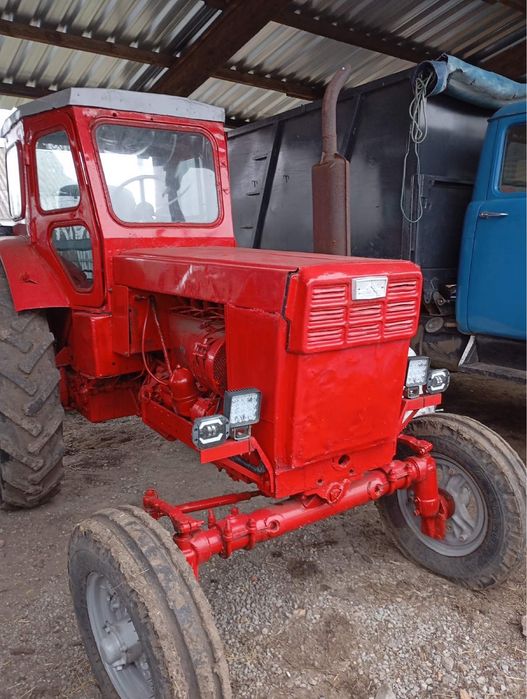 Продам трактор Т-40