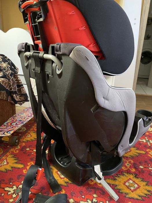 Автокресло универсальное Evenflo