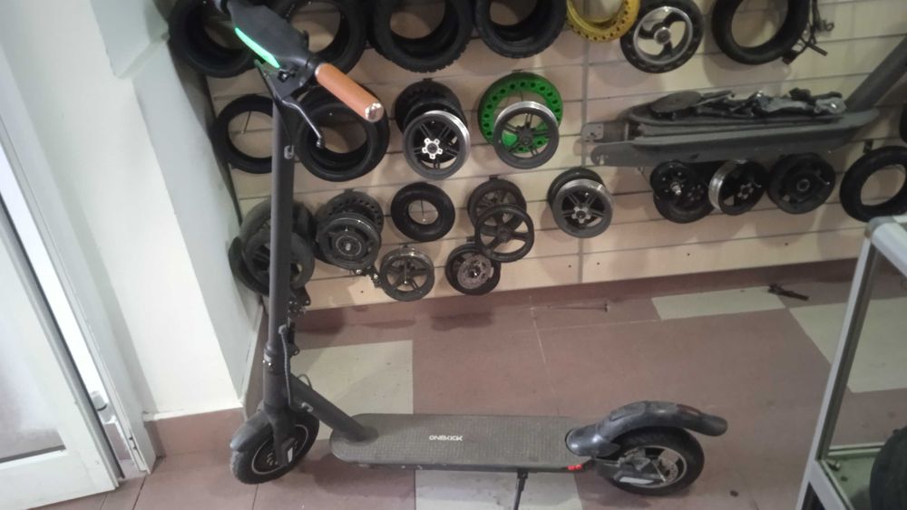 Електросамокат Two Dots One-Kick Urban