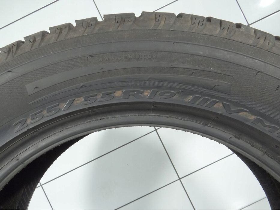 opony letnie 255/55r19 111v pirelli