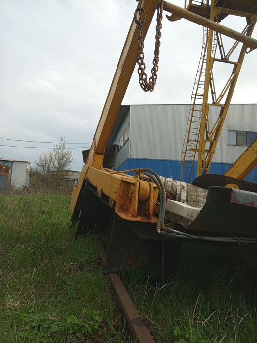 Продом установку бункеровоза(лодочку)