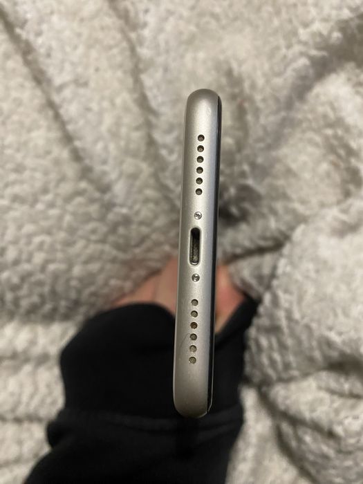 Iphone 11 чудовий стан icloud lock айфон