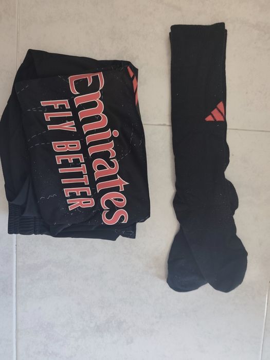 Equipamento Benfica Adidas 11/12 anos - como ovo