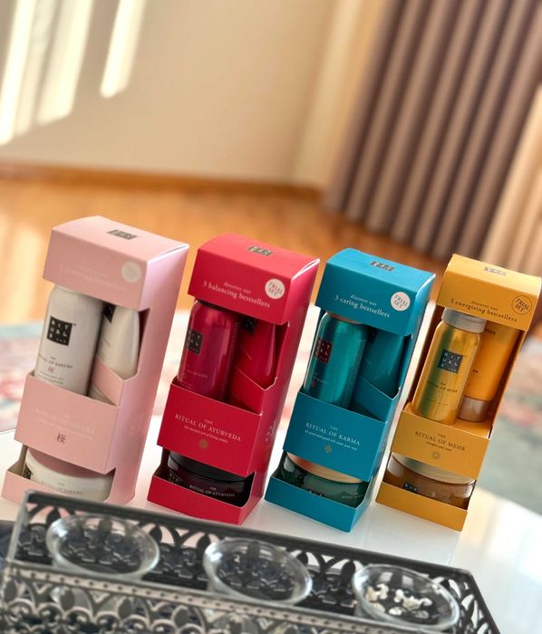 Набір Rituals The Ritual of Sakura. Ayurveda, Karma, Mehr. Оригінал