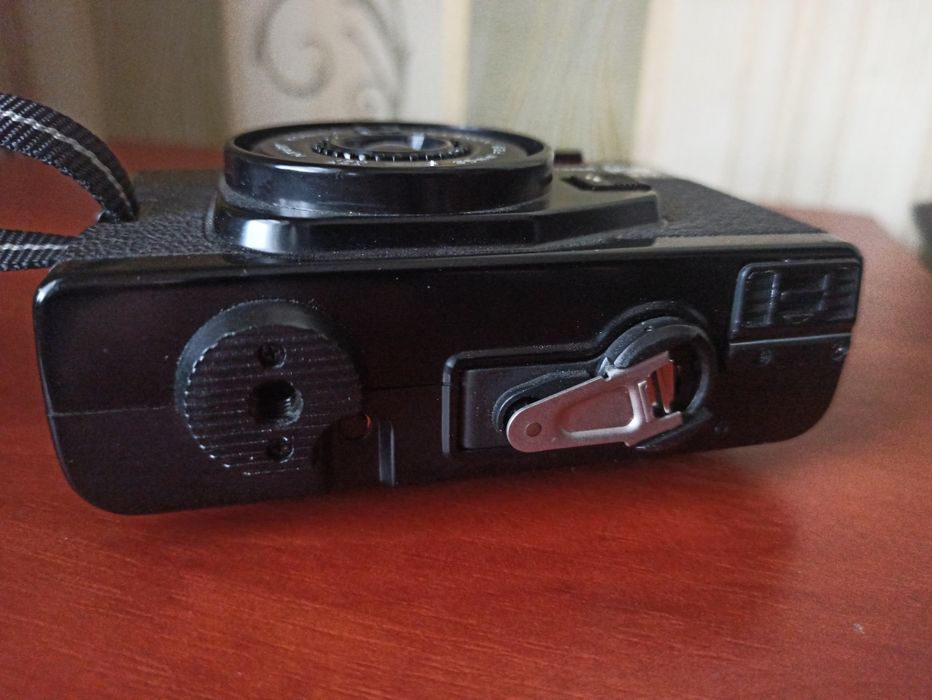 Фотоаппарат Konica AF3D плівковий