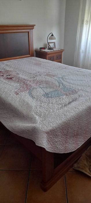 Colcha Infantil em tons rosa para menina