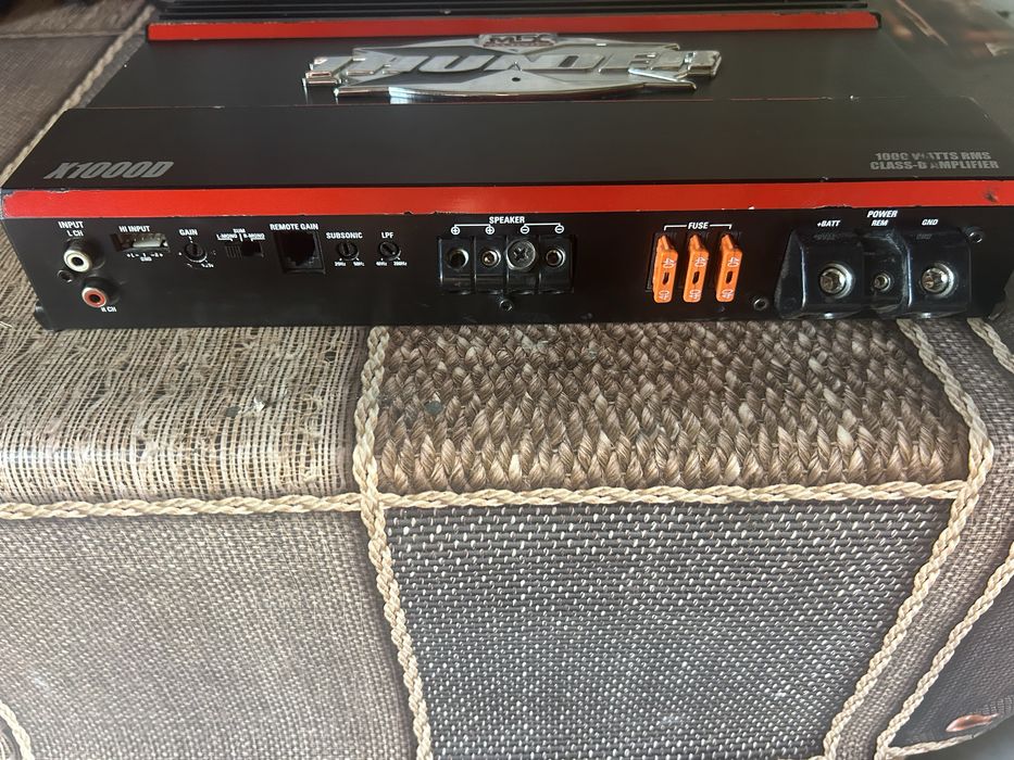 Продам усилитель моноблок MTX X1000D