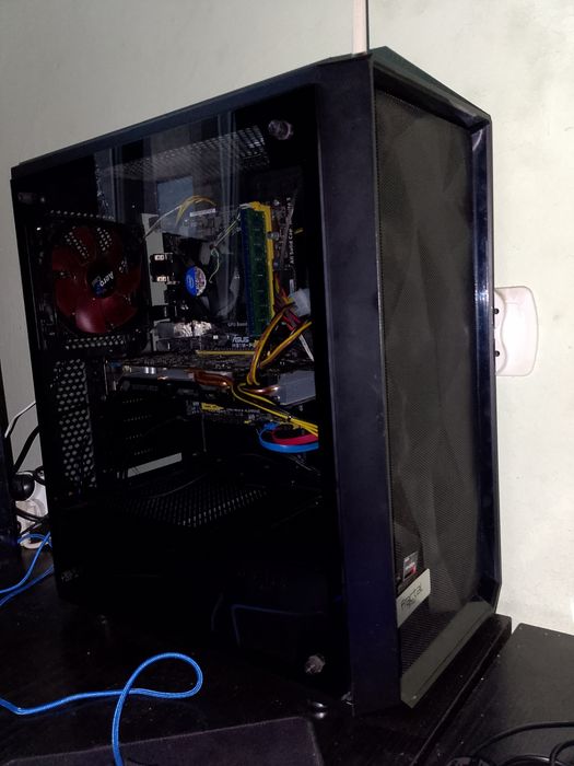 Komputer stacjonarny Intel core i5