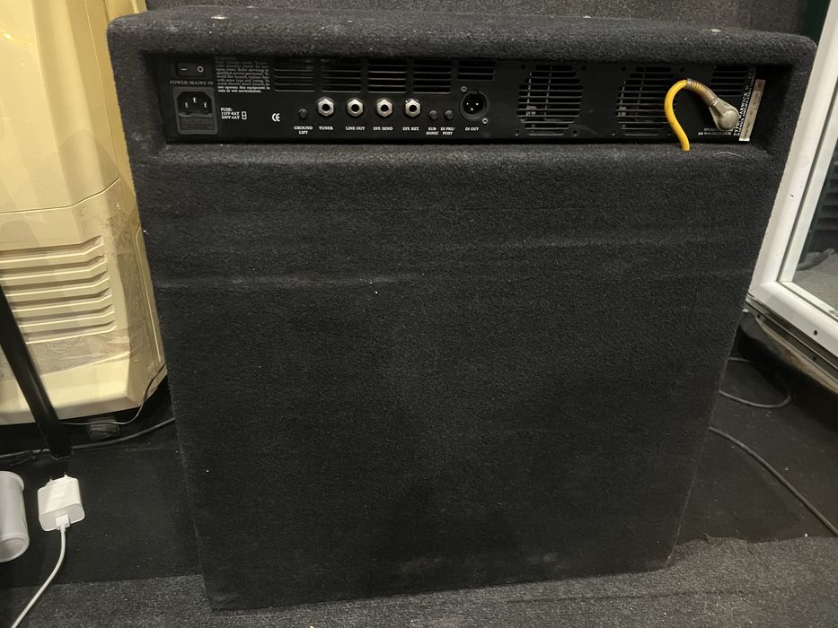 Amplificador combo de baixo! Altofalente 15polegadas 250 watts rms warwick