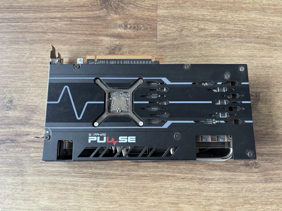 Sapphire Pulse Radeon RX 5700 XT 8 GB GDDR6