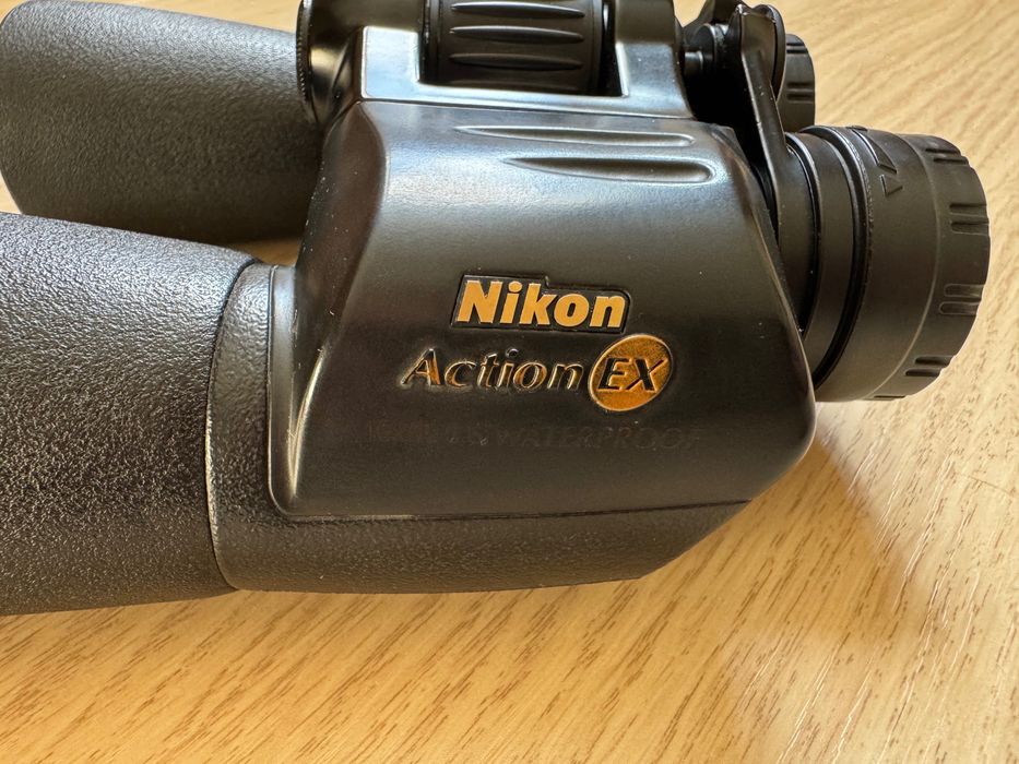 Японьскій бінокль Nikon Action EX 10x50 CF