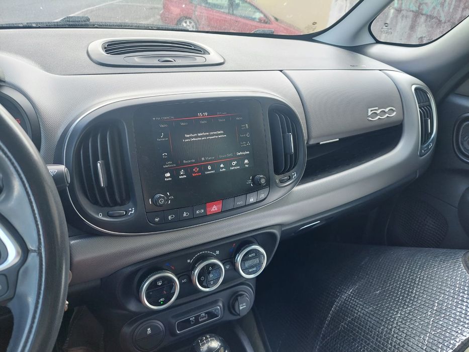 Fiat 500L 0.9 cc twin air ano 2018 AVARIADO