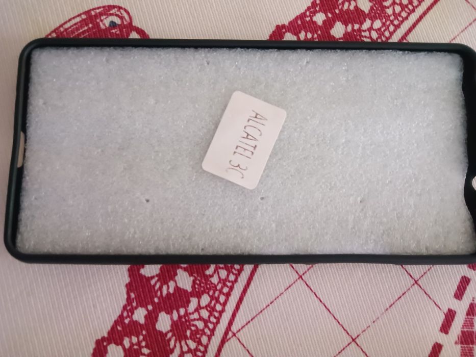 5 capas novas 2€ cada nunca usadas por 5€ tudo