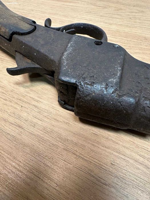 Espingarda obsoleta antiga decorativa, Hopkins & Allen, cerca 1875.