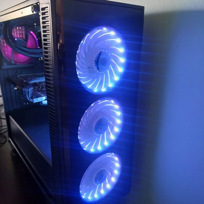 PC desktop gaming