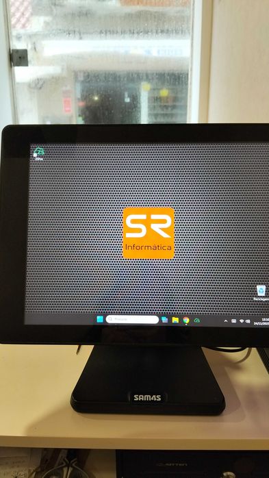 Equipamento informático para loja