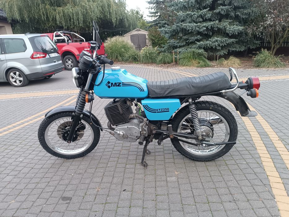 MZ Etz 250 zamiana zamienię motocykl quad cross prl auto bus
