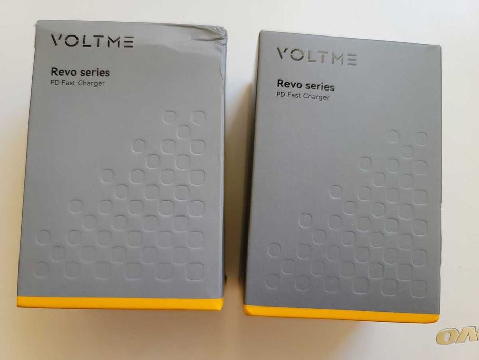 Зарядний пристрій Voltme 20W USB-C PD 3.0 PPS QC 3.0