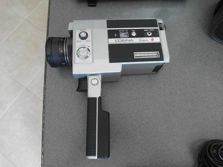 Maquina filmar e projectar Super 8mm Cosina + Eumig