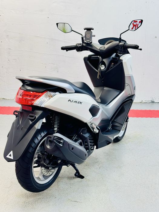 скутер Yamaha N-Max ABS 2016р в оригіналі доставка по Україні