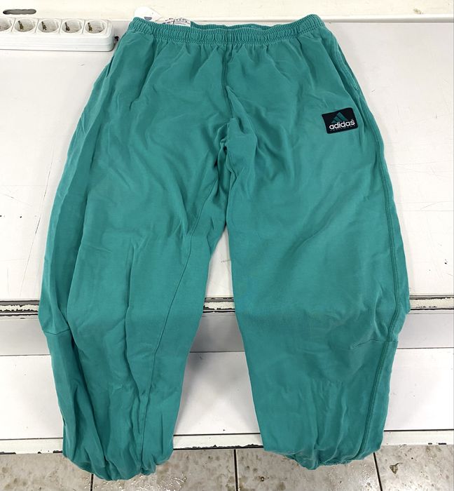 Кофта кельвин кляйн худи calvin klein свитшот каппа лампасы боксы реп