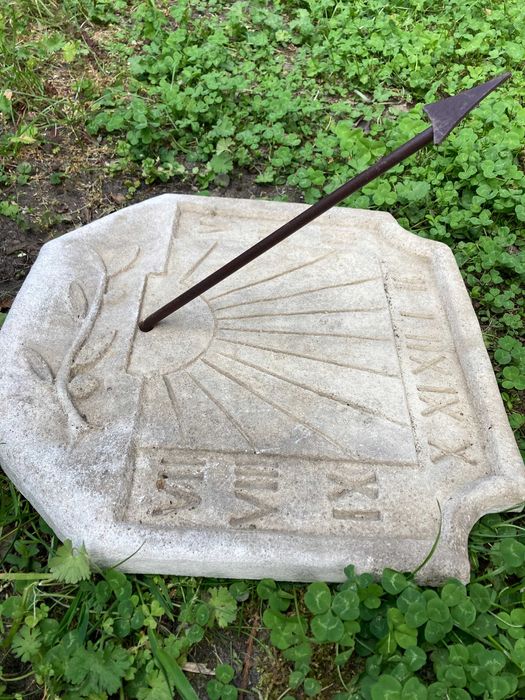 Zegar słoneczny (armilarny)