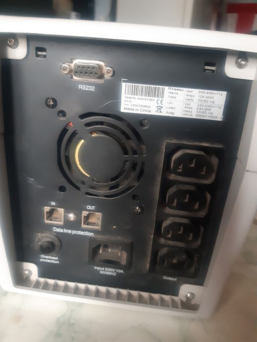 Ups MGE  на 1000 ват